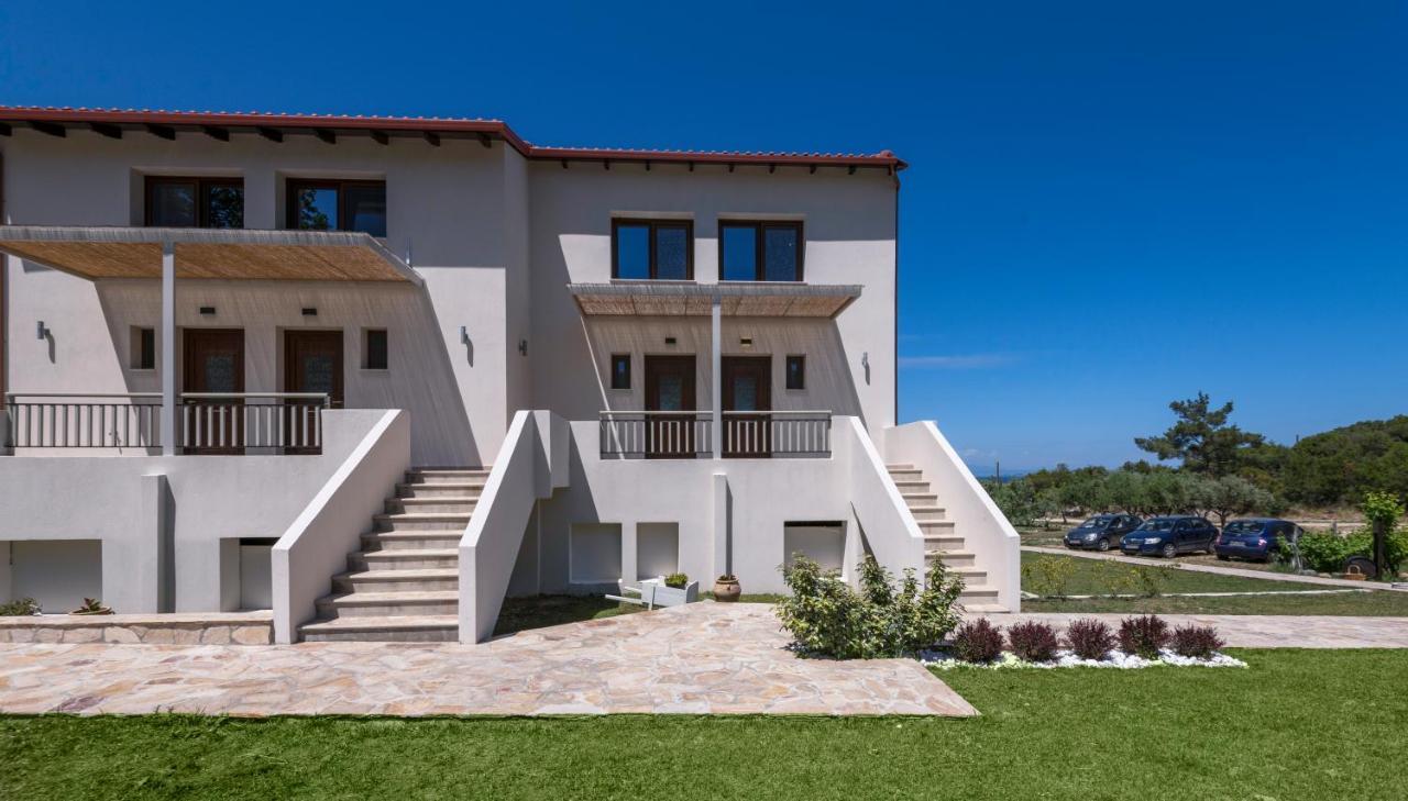 Dionysus Apartments & Suites Ierissós Exteriér fotografie